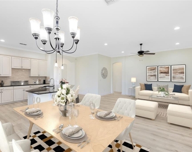8408 Laureate Boulevard - Photo Thumbnail 13