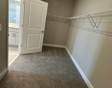 5111 Railroad Vine Street - Photo Thumbnail 14