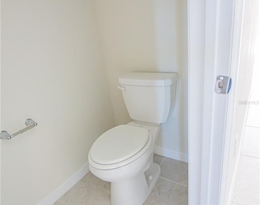 4647 Green Palm Lane - Photo Thumbnail 13