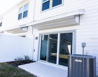 4647 Green Palm Lane - Photo Thumbnail 59