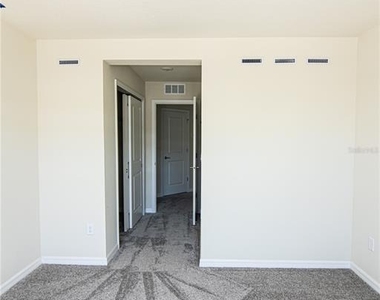 4647 Green Palm Lane - Photo Thumbnail 58