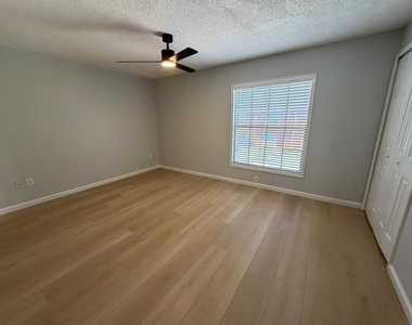 3367 River View Way - Photo Thumbnail 6