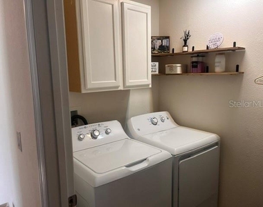 1424 Winter Wharf Lane - Photo Thumbnail 2
