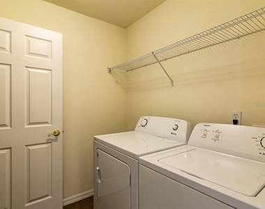 1565 Nw 29th Road - Photo Thumbnail 23
