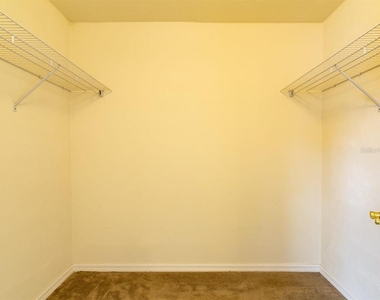 1565 Nw 29th Road - Photo Thumbnail 17