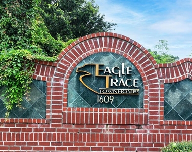 1565 Nw 29th Road - Photo Thumbnail 1