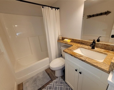104 Capri Isles Boulevard - Photo Thumbnail 11