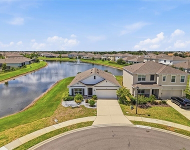5120 Vecchio Court - Photo Thumbnail 4