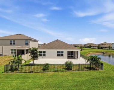5120 Vecchio Court - Photo Thumbnail 10