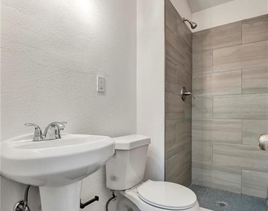 631 Harbor Avenue - Photo Thumbnail 21