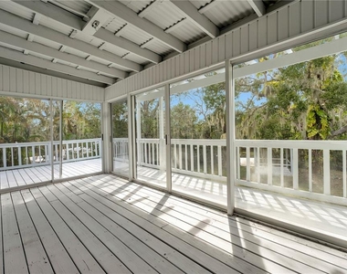 631 Harbor Avenue - Photo Thumbnail 29