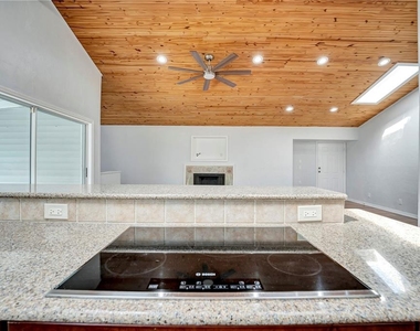 631 Harbor Avenue - Photo Thumbnail 16