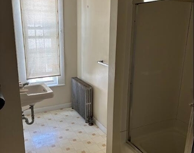 313 S Main  (top Floor) Avenue - Photo Thumbnail 6