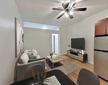 104 Suffolk Street - Photo Thumbnail 2