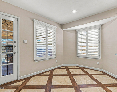 3157 Royal Jewel Street - Photo Thumbnail 12