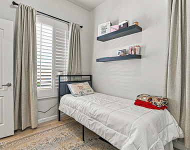 14756 John Mcneely Avenue - Photo Thumbnail 25