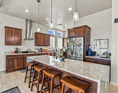 14756 John Mcneely Avenue - Photo Thumbnail 15