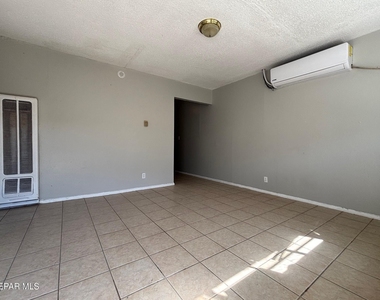3906 Harrison Avenue - Photo Thumbnail 2