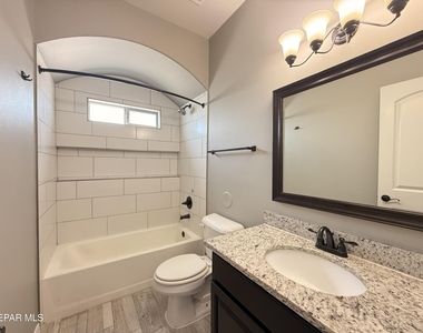 12125 Chapel Hill Road - Photo Thumbnail 29
