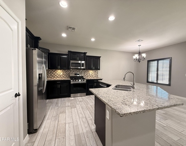 12125 Chapel Hill Road - Photo Thumbnail 13