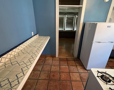 512 Prospect Street - Photo Thumbnail 14