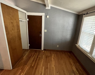 512 Prospect Street - Photo Thumbnail 19