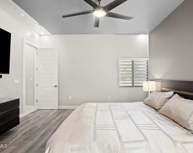 745 Camino Norte Court - Photo Thumbnail 17