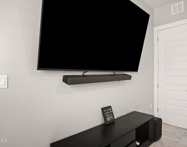 745 Camino Norte Court - Photo Thumbnail 31