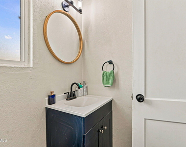 10532 Goodman Street - Photo Thumbnail 24
