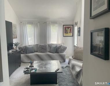 664 Main Avenue - Photo Thumbnail 1