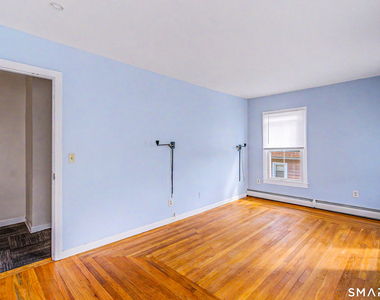 185 Walnut Street - Photo Thumbnail 24