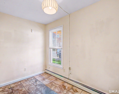 185 Walnut Street - Photo Thumbnail 18