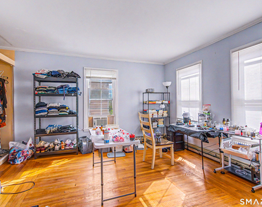 185 Walnut Street - Photo Thumbnail 9