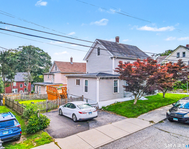185 Walnut Street - Photo Thumbnail 3