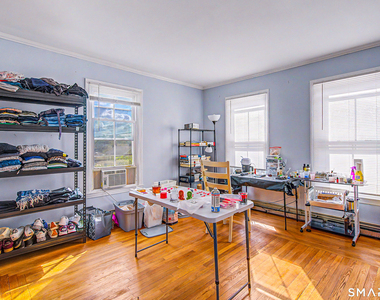 185 Walnut Street - Photo Thumbnail 10