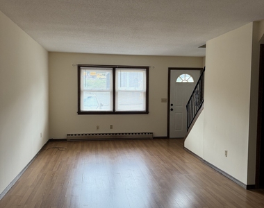 90 Burton Street - Photo Thumbnail 1
