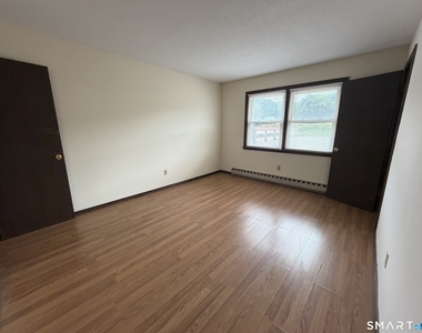 90 Burton Street - Photo Thumbnail 7