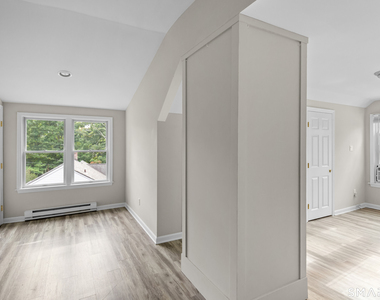 19 Maple Avenue - Photo Thumbnail 18