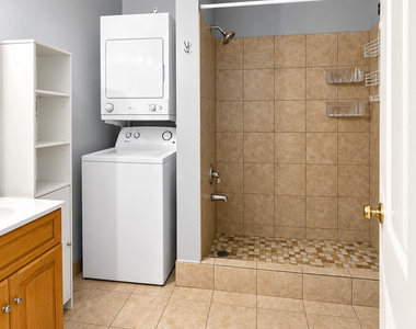 174 Jordan Avenue - Photo Thumbnail 2