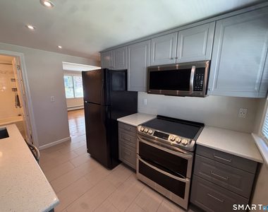6 Prior Avenue - Photo Thumbnail 7