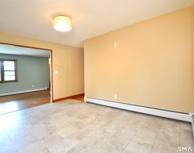 84 Holcomb Street - Photo Thumbnail 21