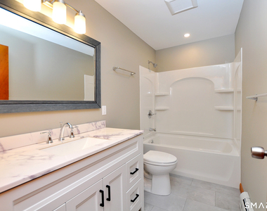 84 Holcomb Street - Photo Thumbnail 24