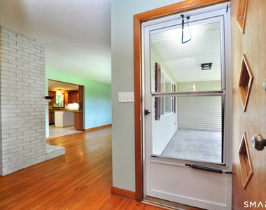 84 Holcomb Street - Photo Thumbnail 8