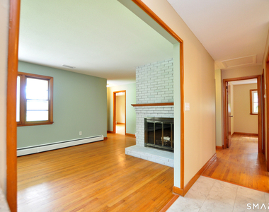 84 Holcomb Street - Photo Thumbnail 22
