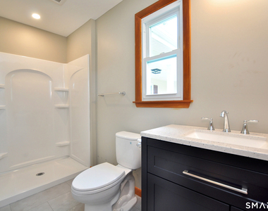 84 Holcomb Street - Photo Thumbnail 32