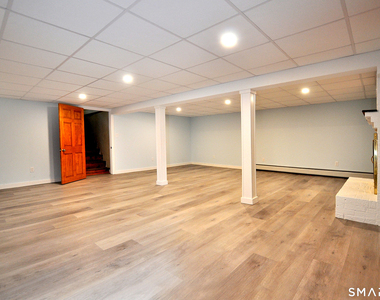 84 Holcomb Street - Photo Thumbnail 35