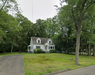 28 North Avenue - Photo Thumbnail 1