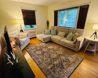 28 North Avenue - Photo Thumbnail 3