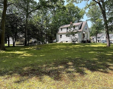 28 North Avenue - Photo Thumbnail 2