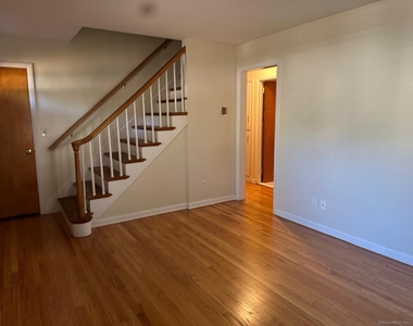 28 North Avenue - Photo Thumbnail 8